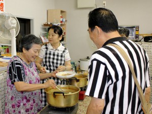 # 食事提供中